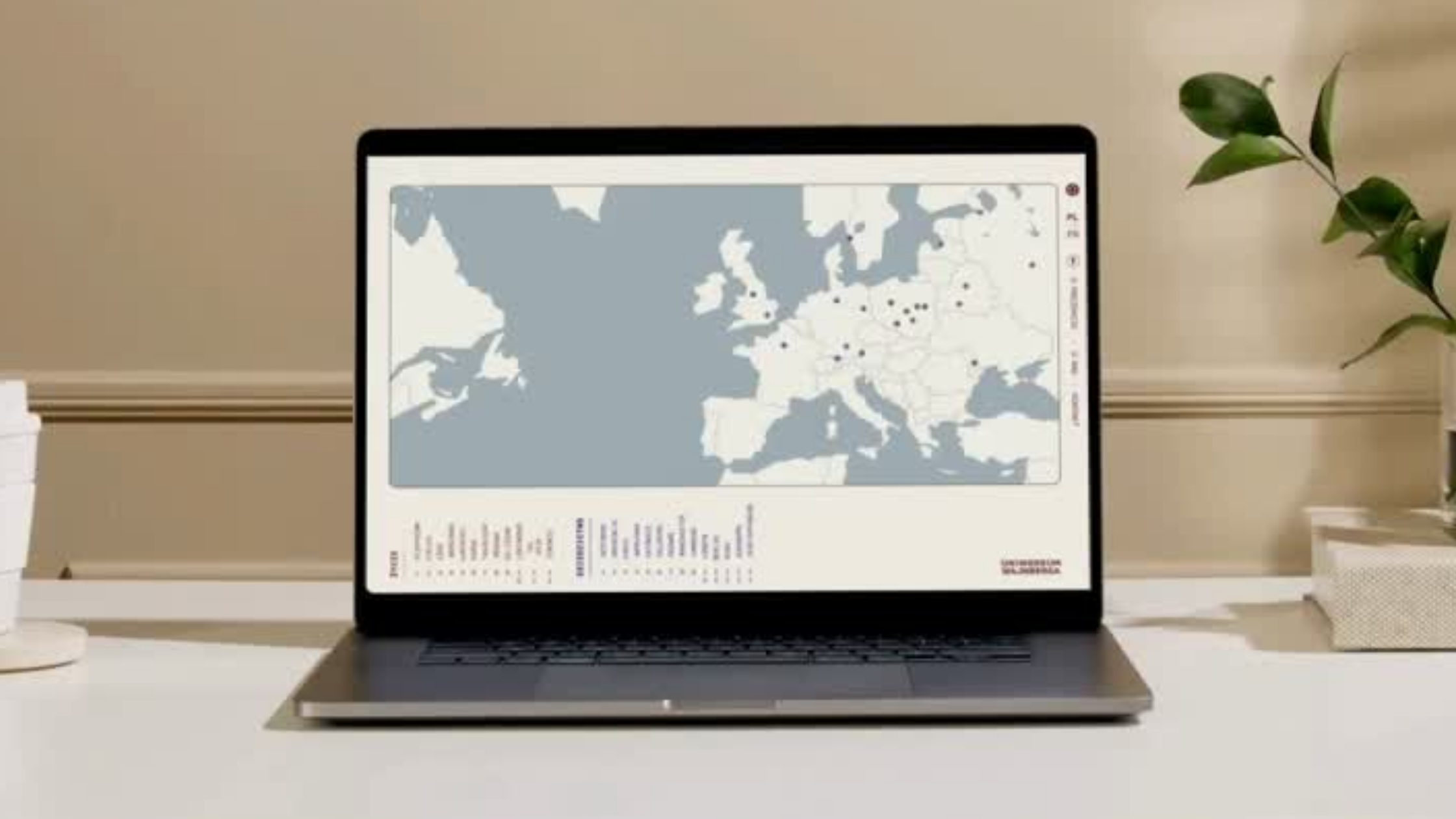 Uniwersum Wajnberga - wdrożona strona w widoku komputerowym